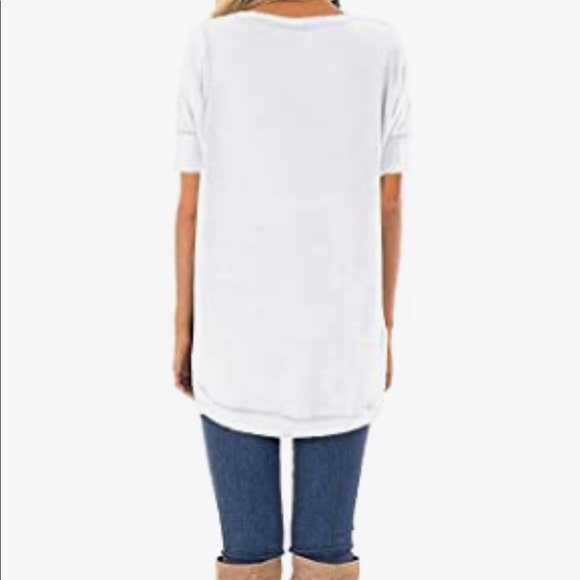 HIYIYEZI Short Sleeve Tee - Picture 3 of 5